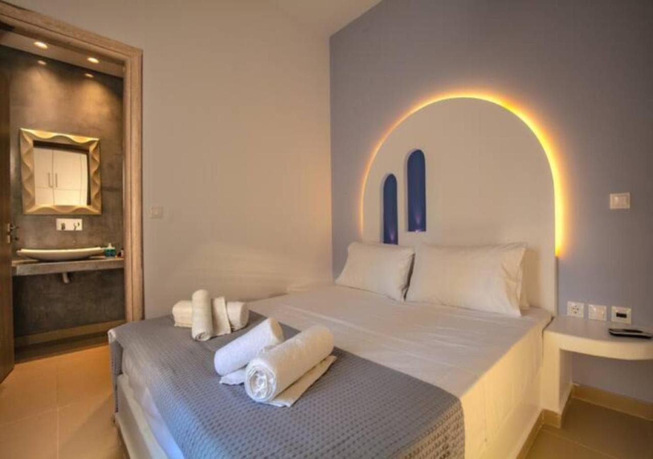 Dafnes Villa with Private Pool photo 8
