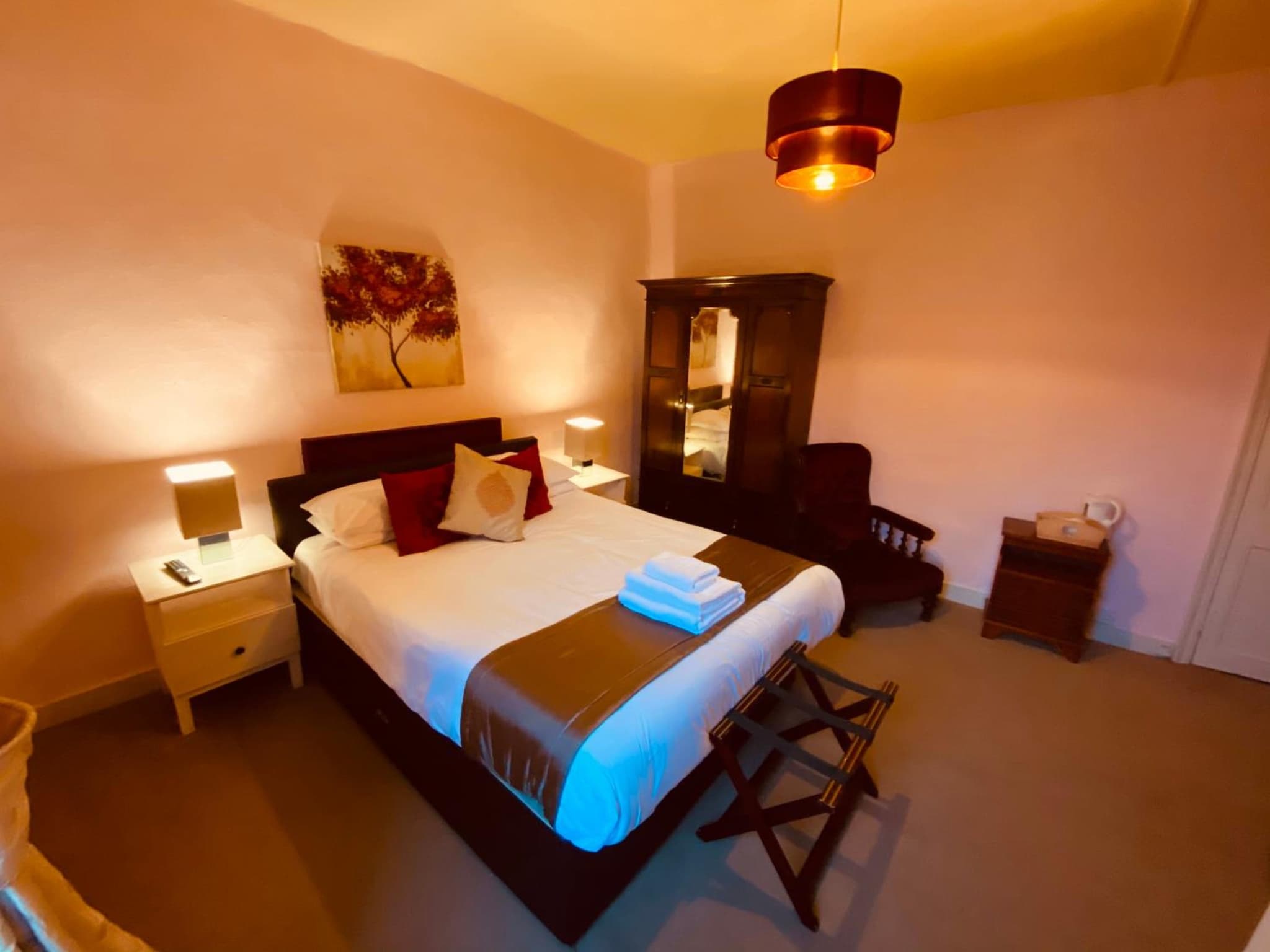 Kings Head Hotel photo 5