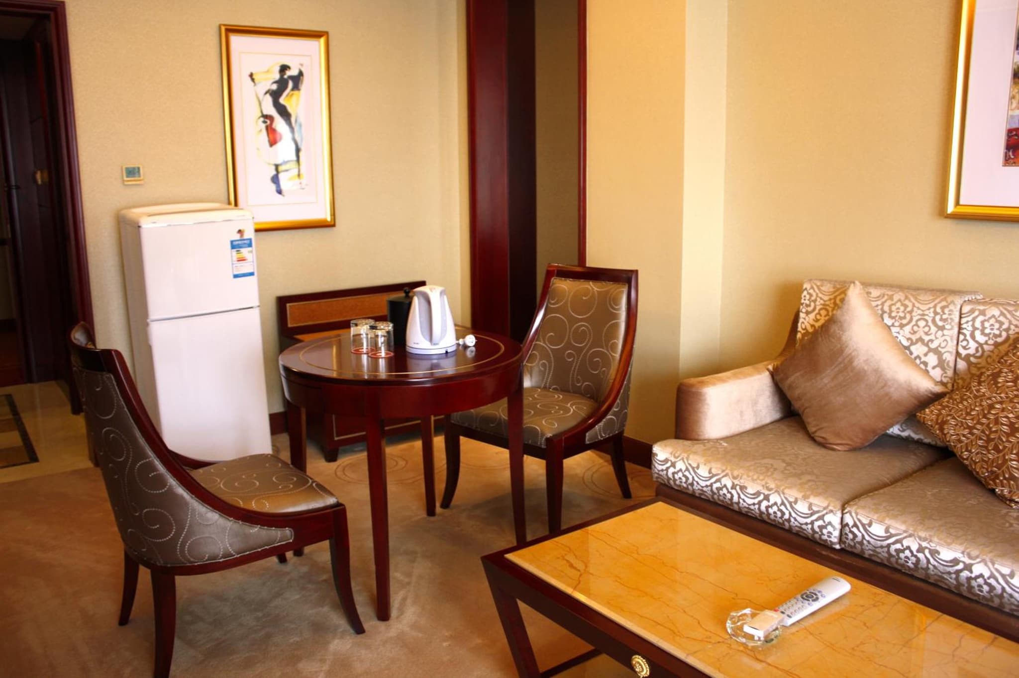 Dynasty International Hotel Dalian photo 5
