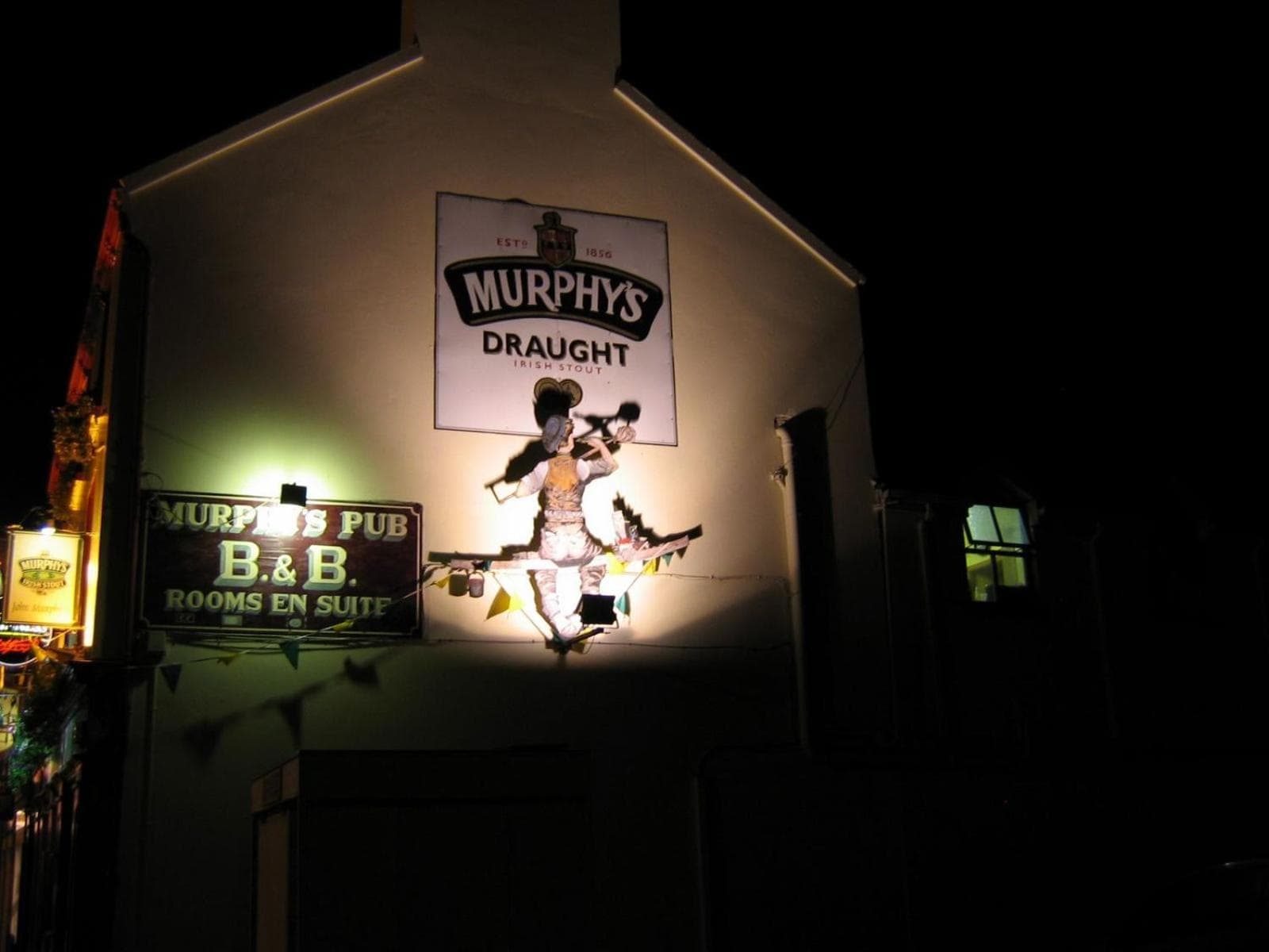 Murphy's Pub and Bed & Breakfast photo 8