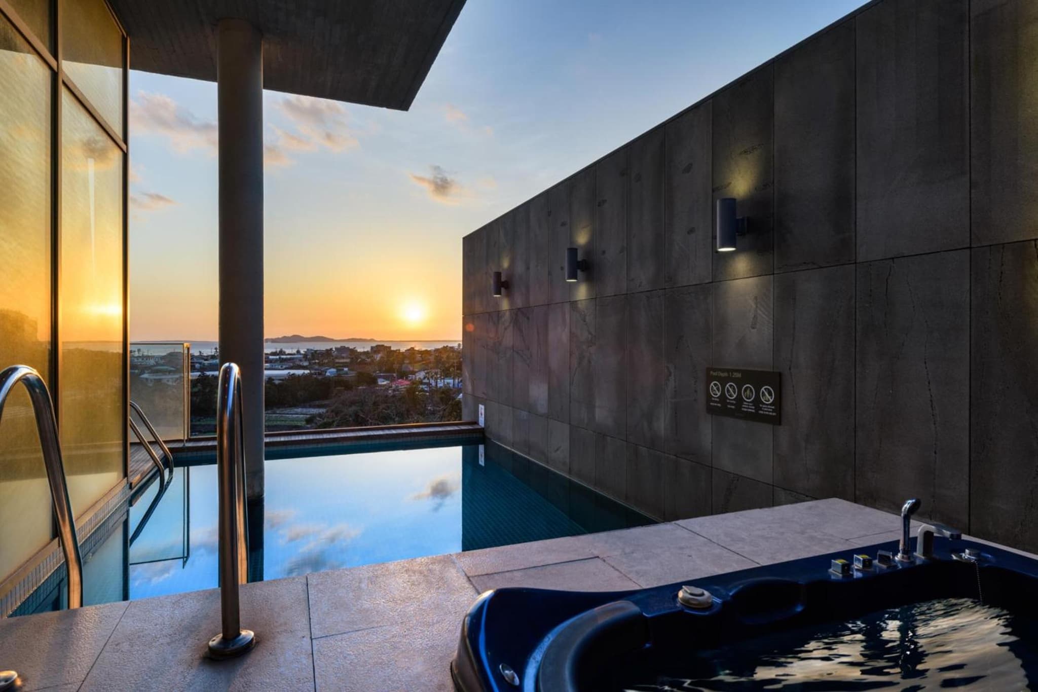 Bayhill Pool & Villa photo 9