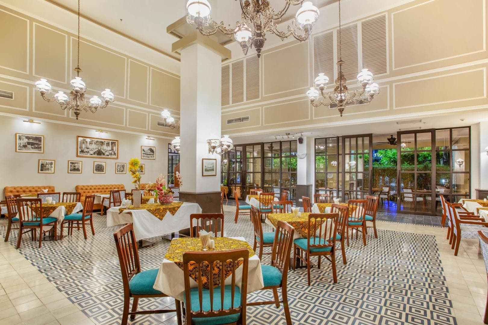 Hotel Des Indes Menteng photo 6