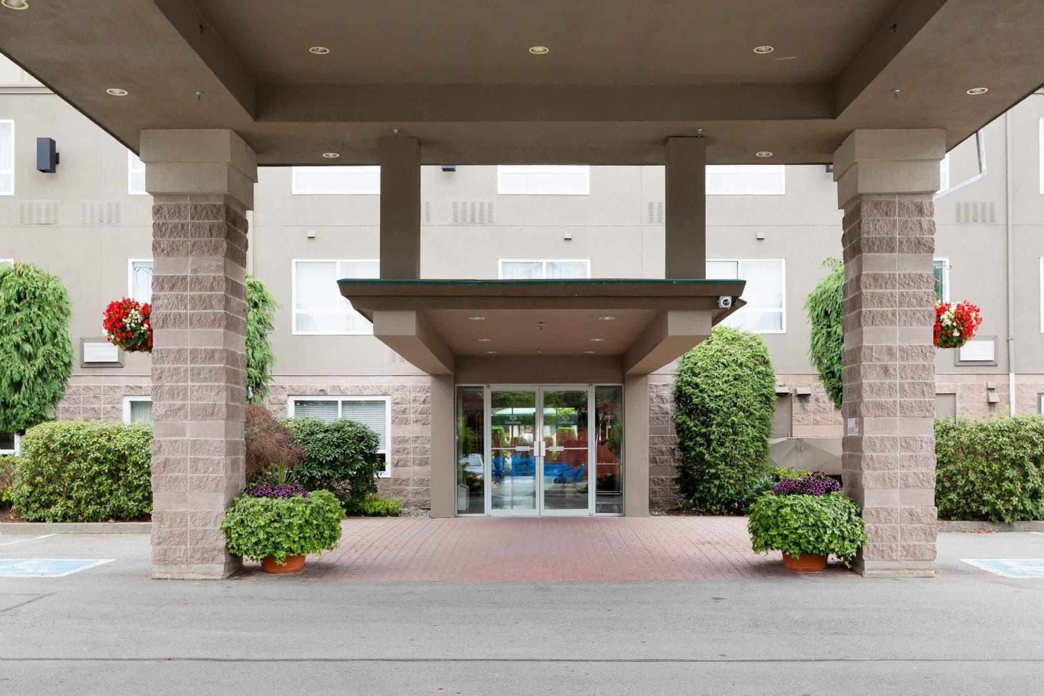 Sandman Hotel Langley photo 6