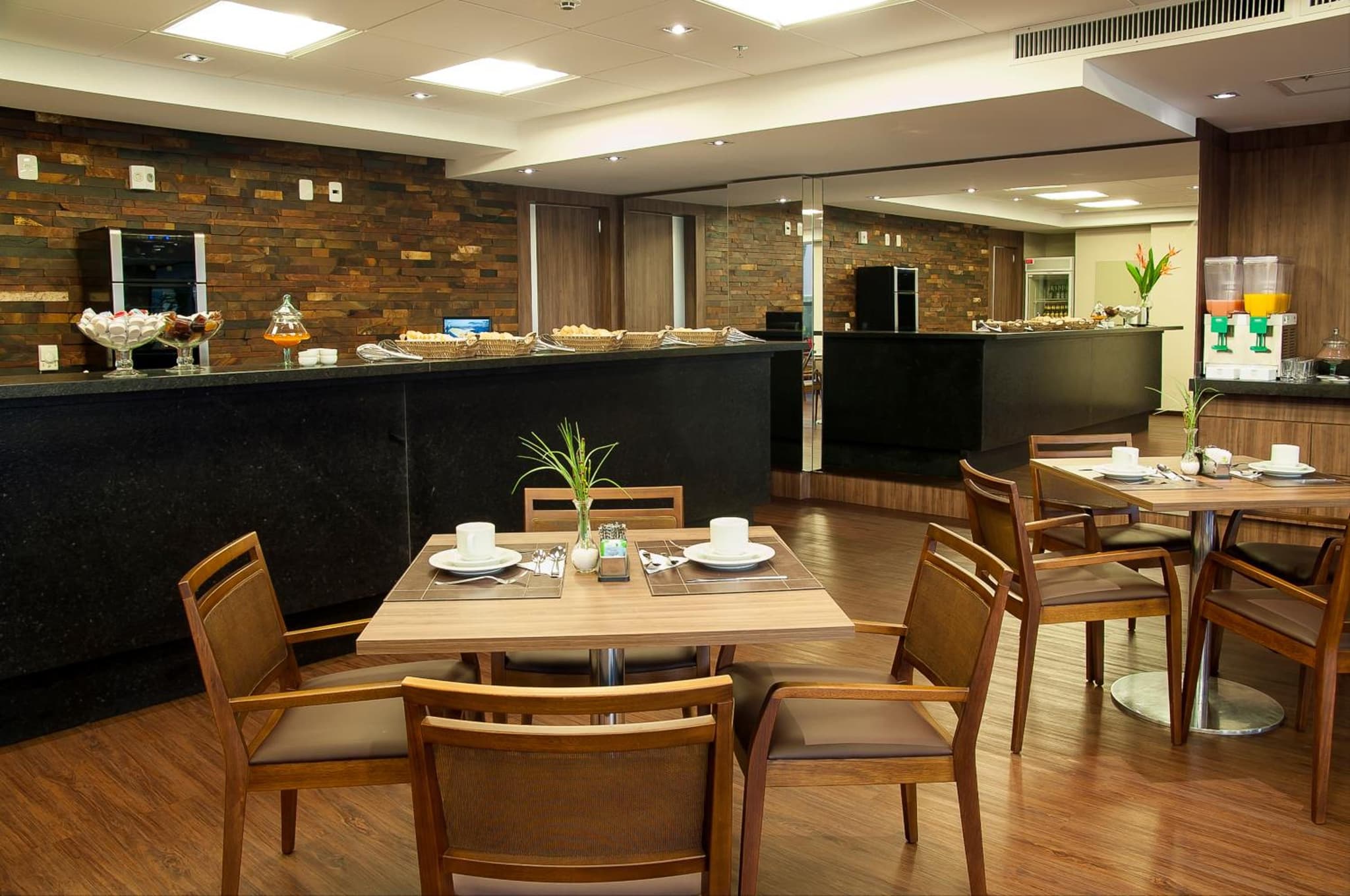Kennedy Executive Hotel photo 5