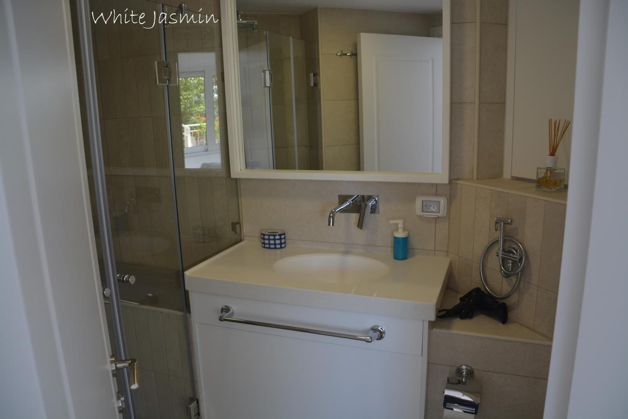 Jasmin Suites photo 4