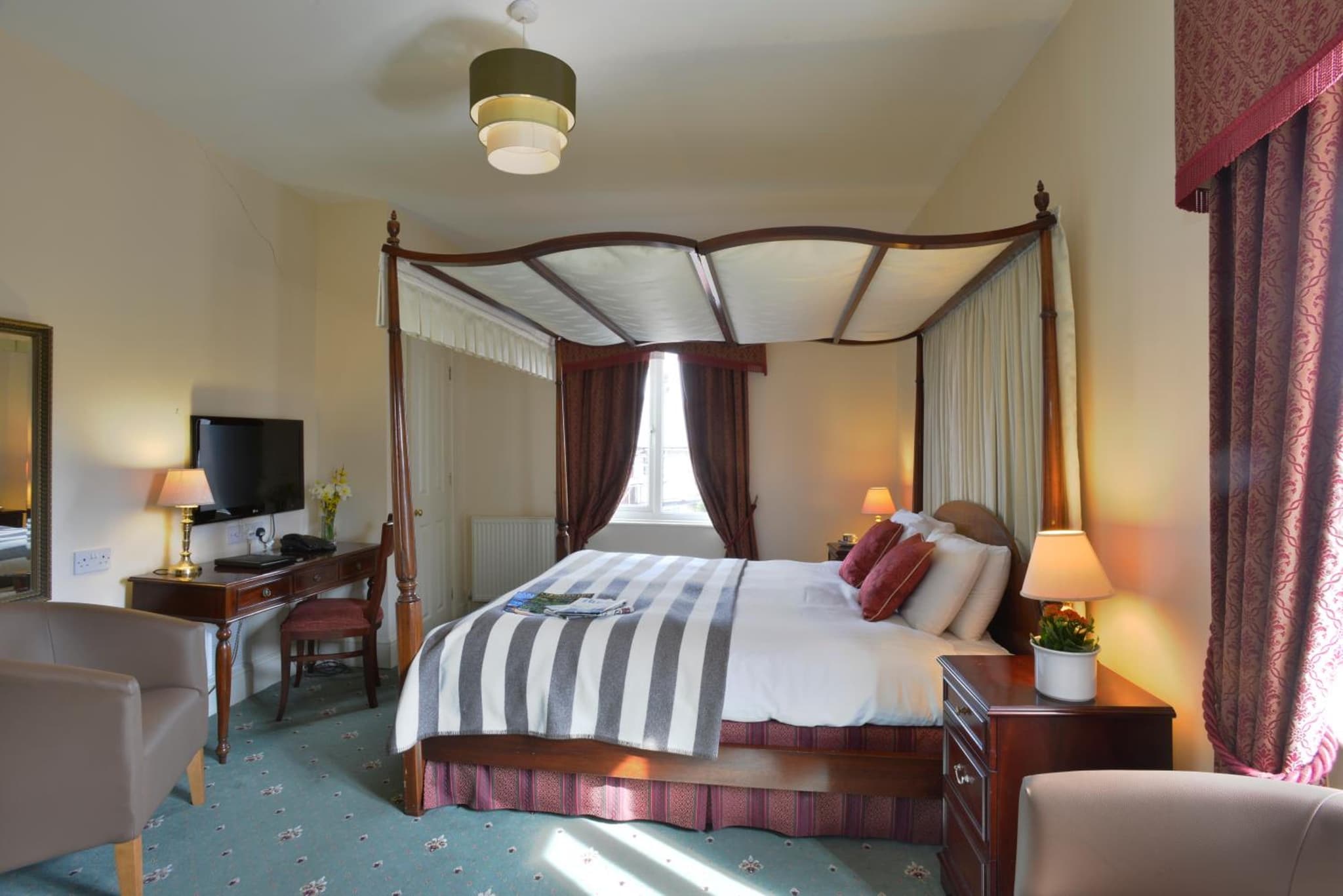 Taunton House Hotel photo 2