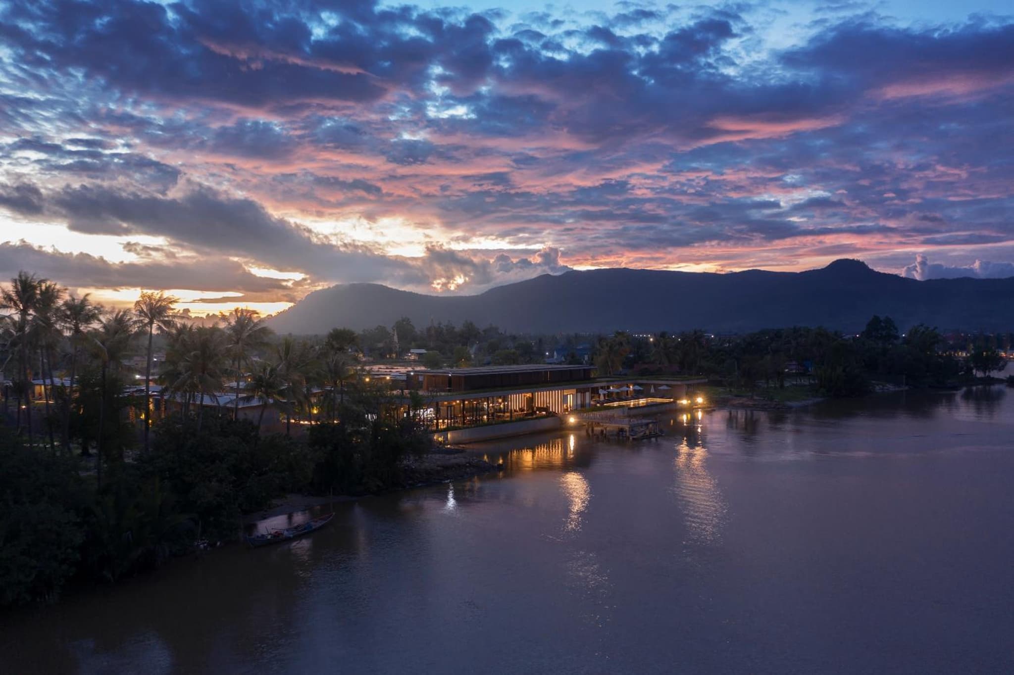 Amber Kampot photo 3