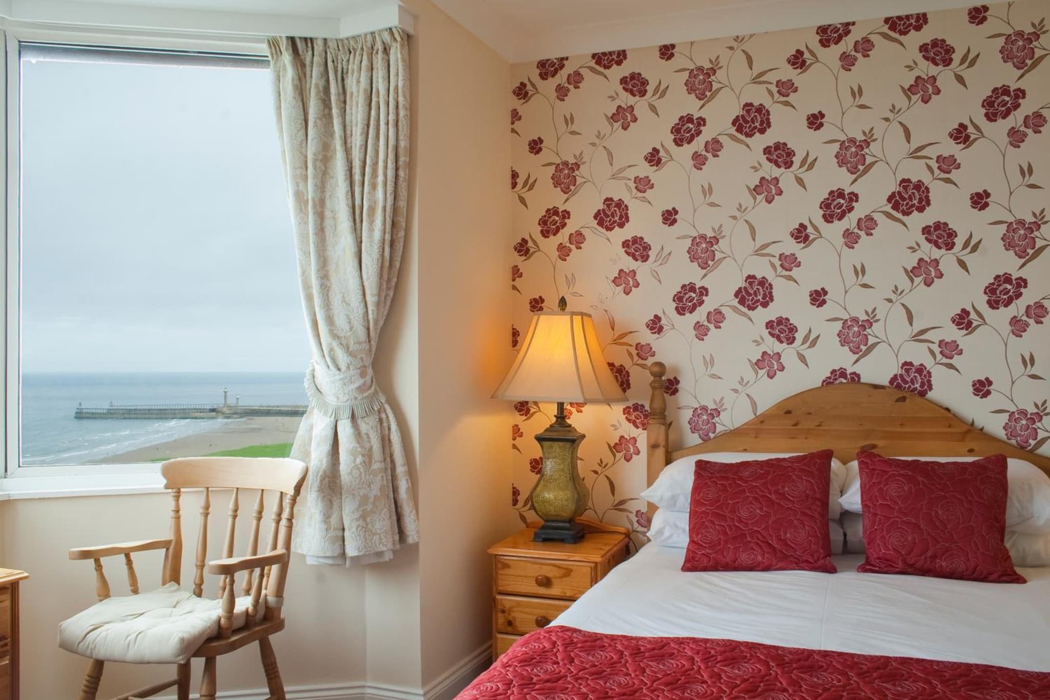 The Seacliffe - Whitby photo 4