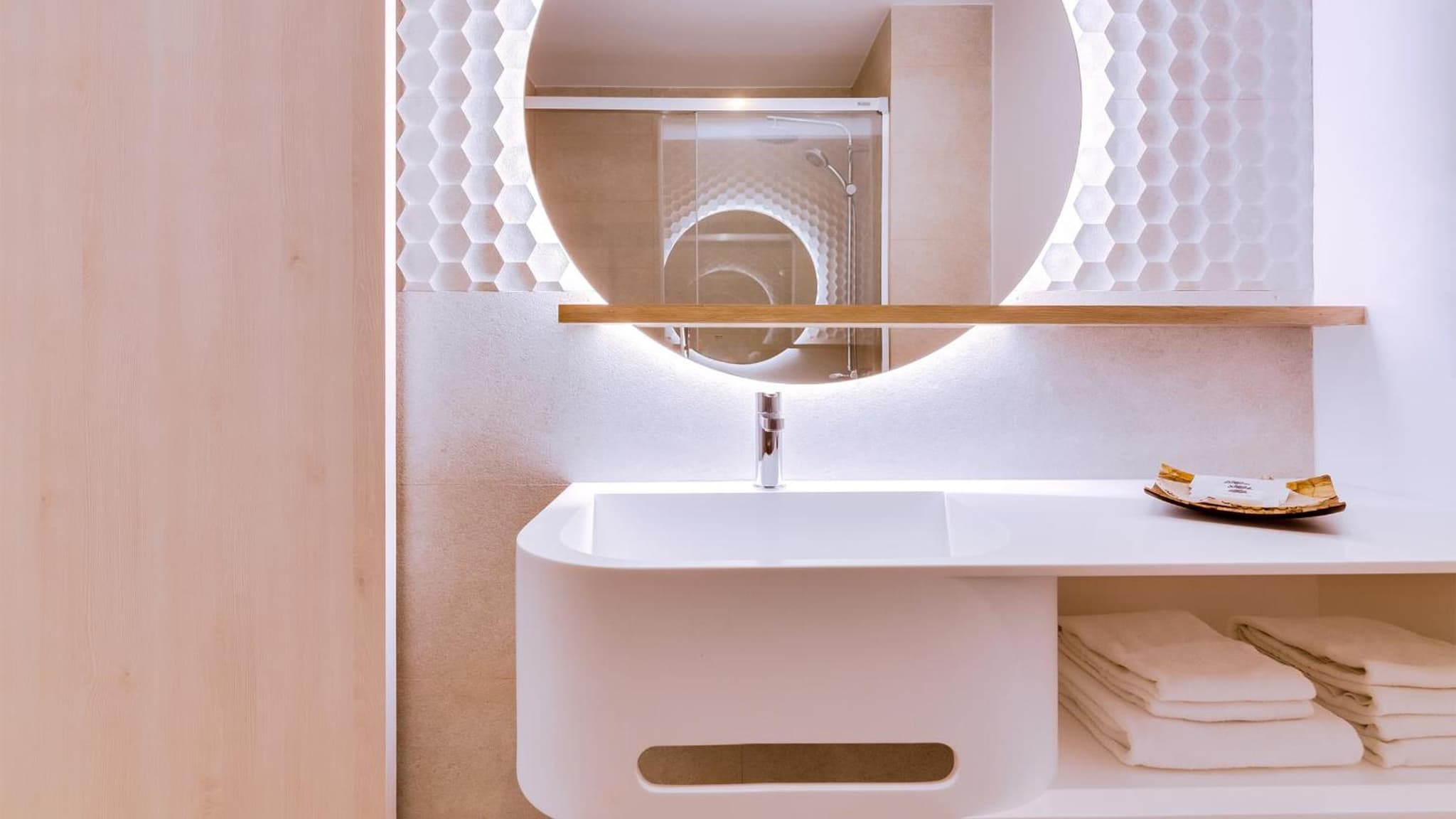 Hotel Sol e Mar Albufeira - Adults Only photo 2