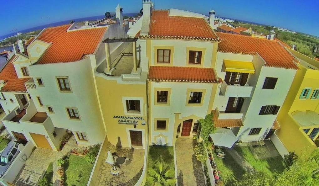 Apartamentos Atlantico by Umbral