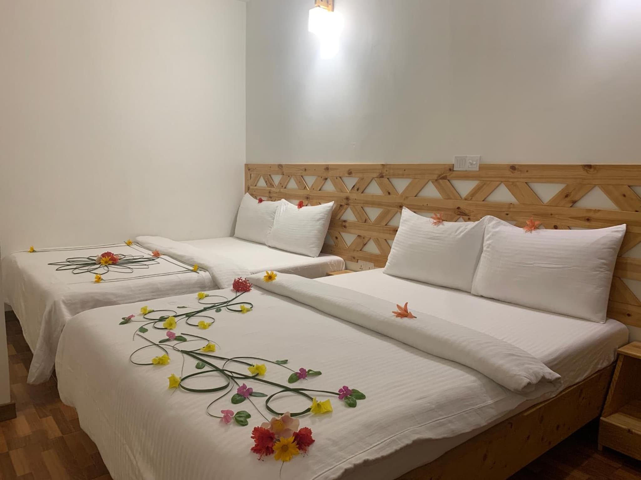 Seena Inn photo 6