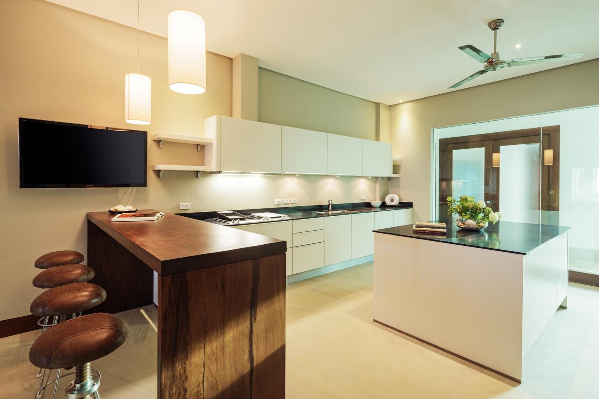 Under the Stars Luxury Apartment photo 4