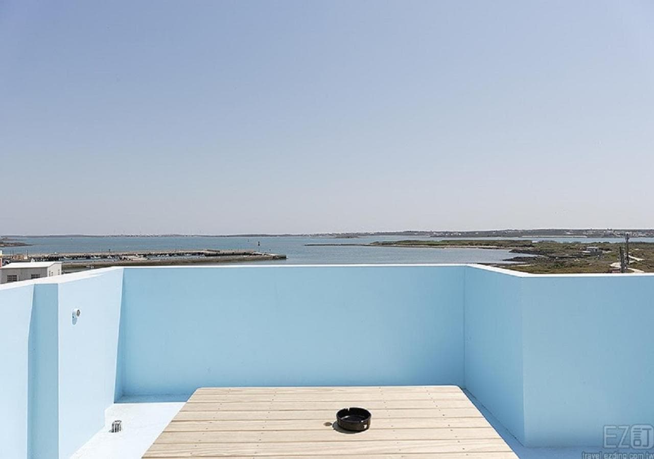 Mirage photo 9