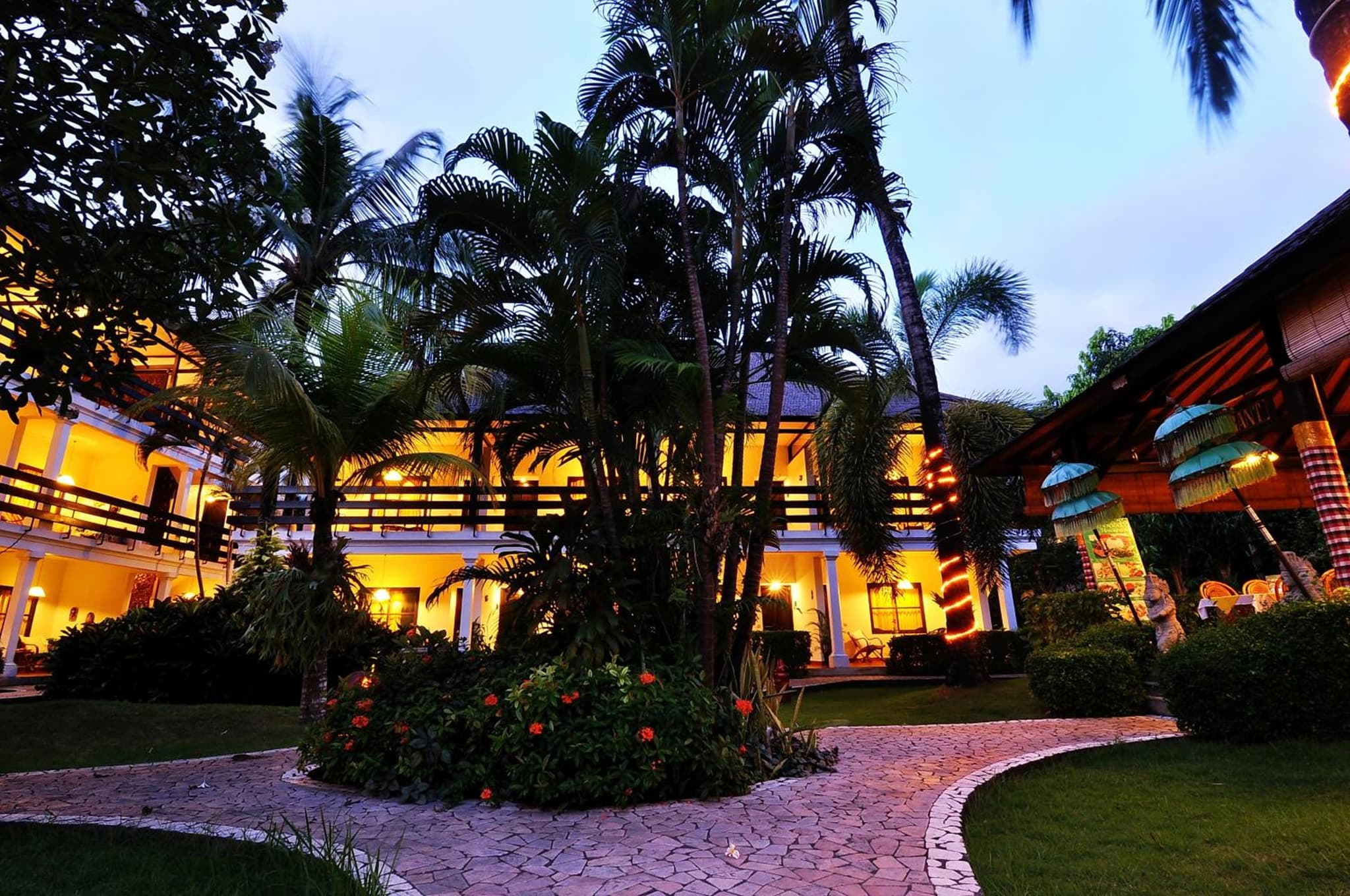 Palm Garden Hotel photo 5