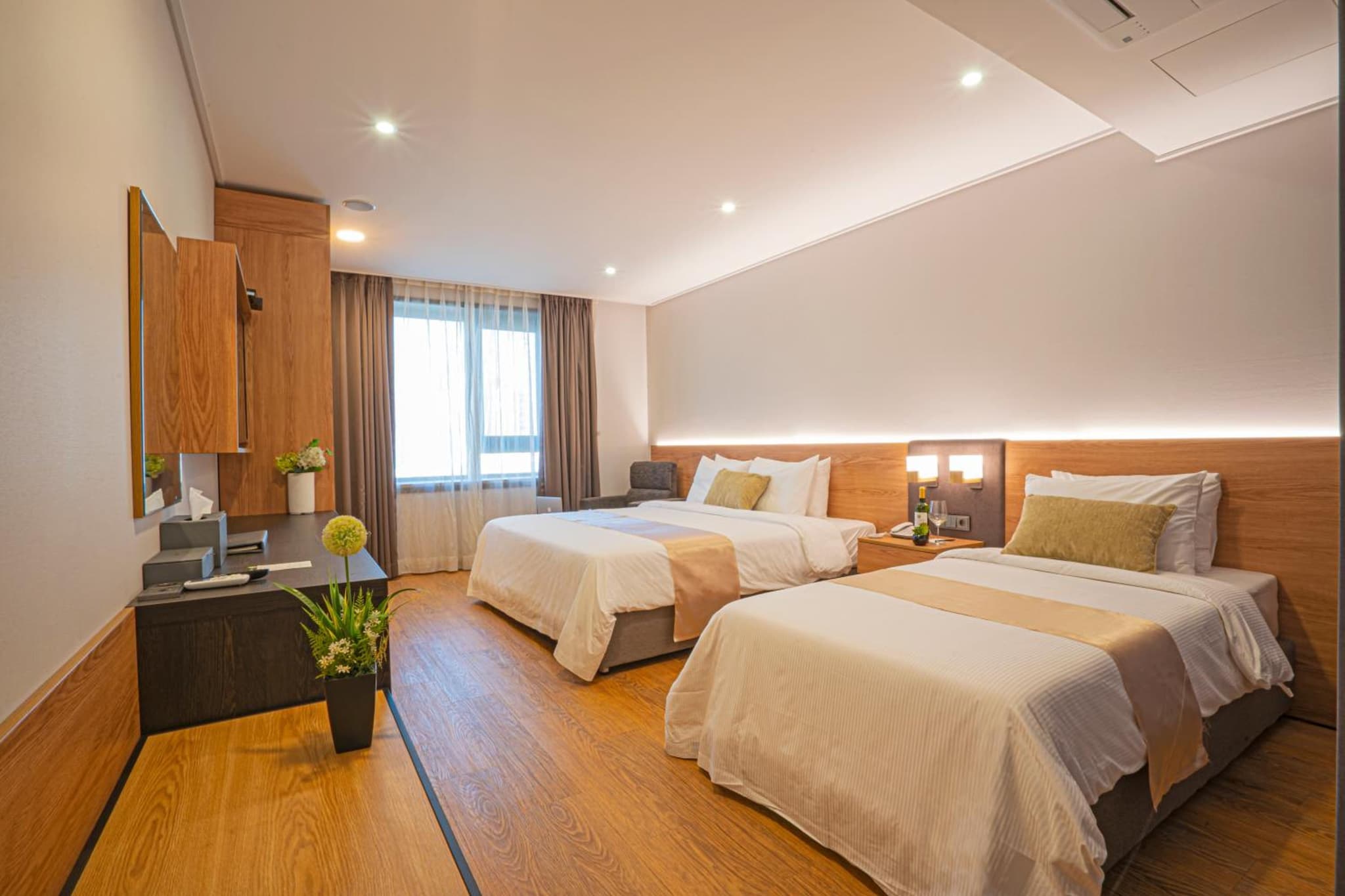 Embledon Hotel photo 9