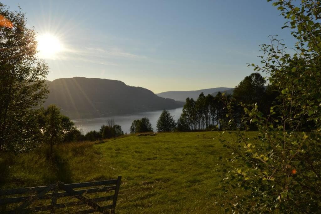 Stille og fredelig med panoramautsikt photo 3