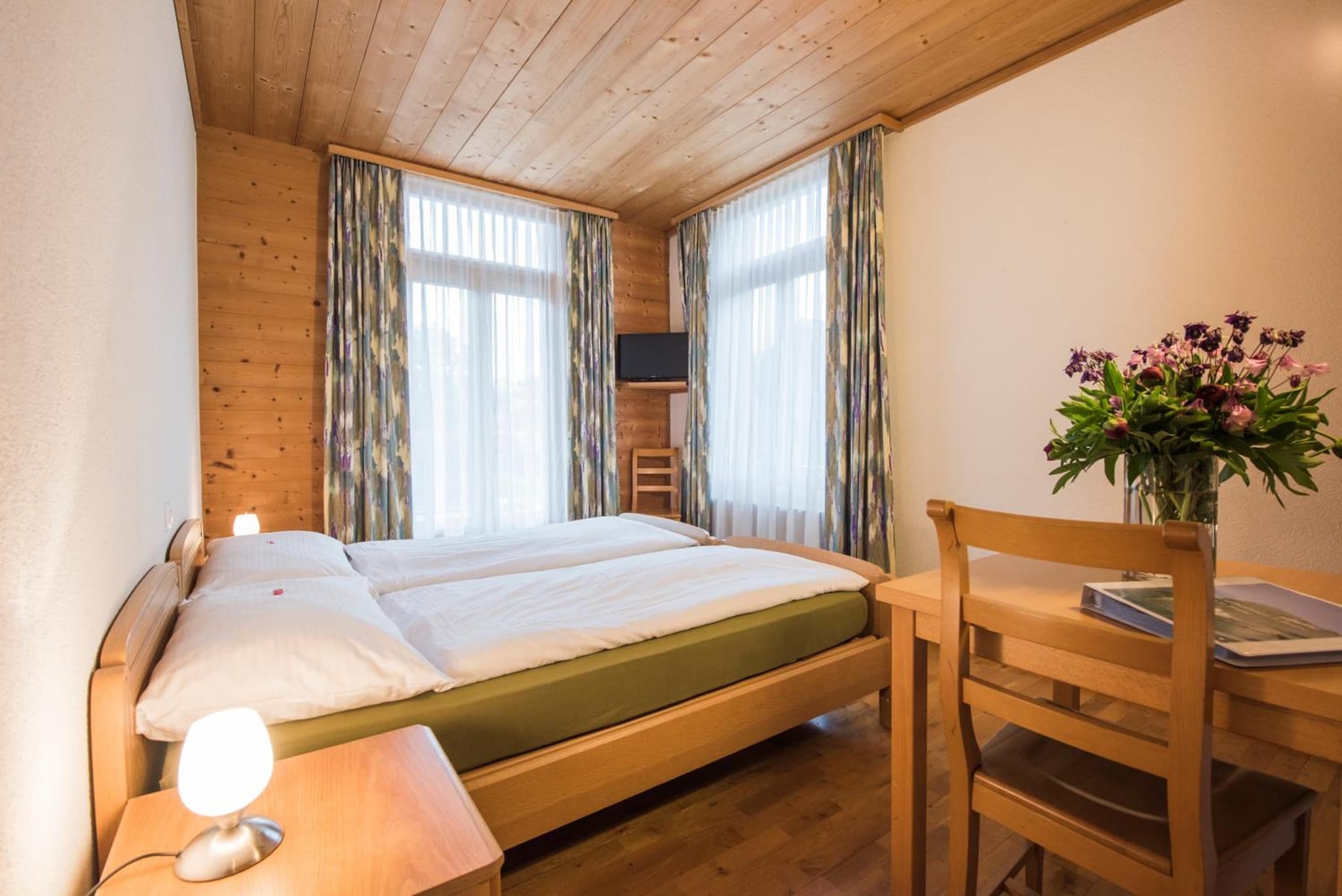 Hotel Alpenrose beim Ballenberg photo 3