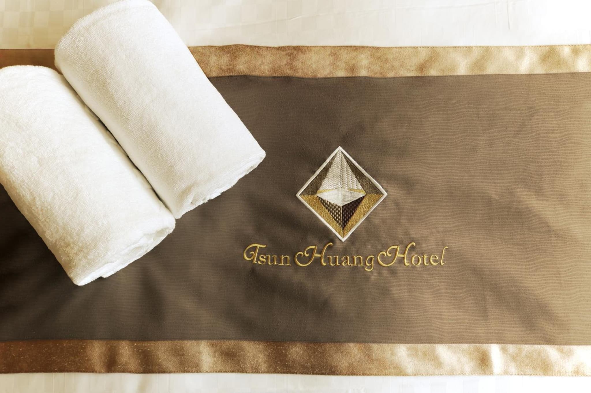 Tsun Huang Hotel photo 4