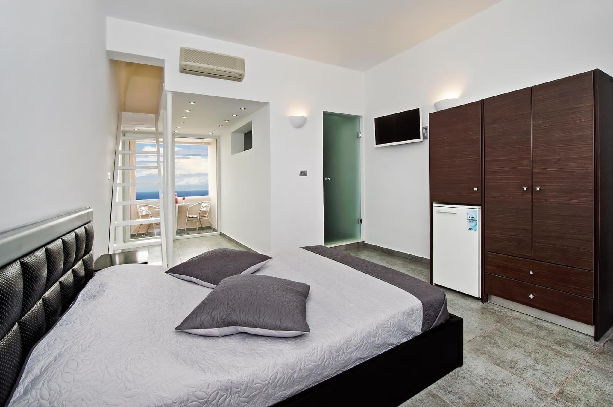 Gianna Suites photo 5