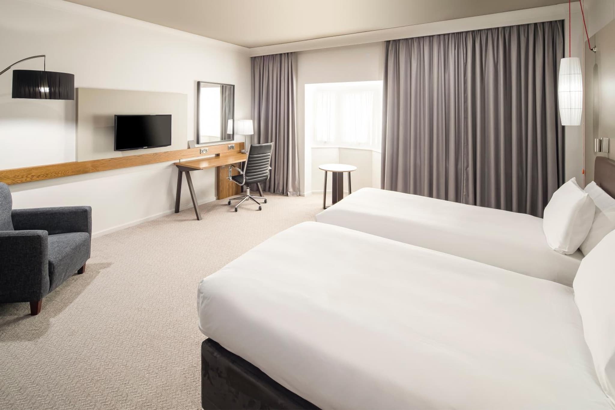 Crowne Plaza Solihull by IHG photo 8