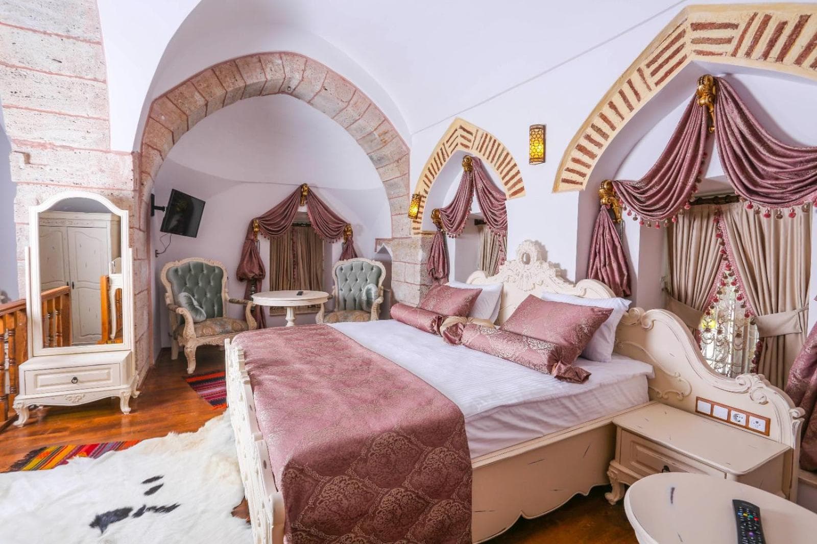 BEHRAMPAŞA OTEL &CAFE &RESTAURANT photo 4