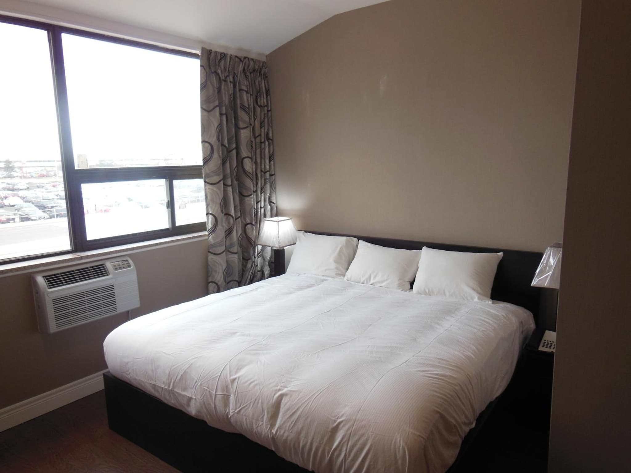 NU Hotel Toronto Airport photo 6