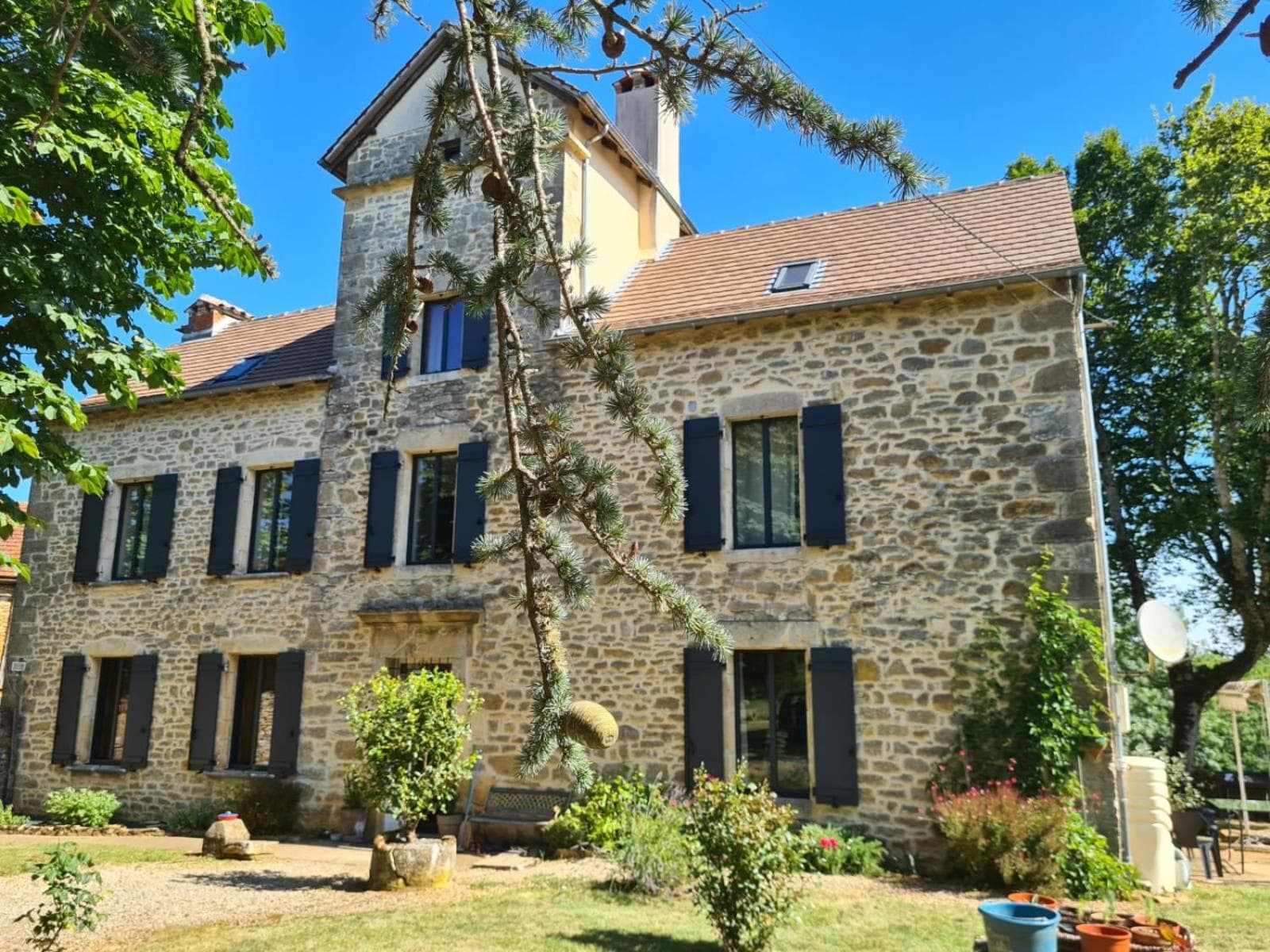 Chambres et table d'hôtes Le cèdre Aveyron photo 7