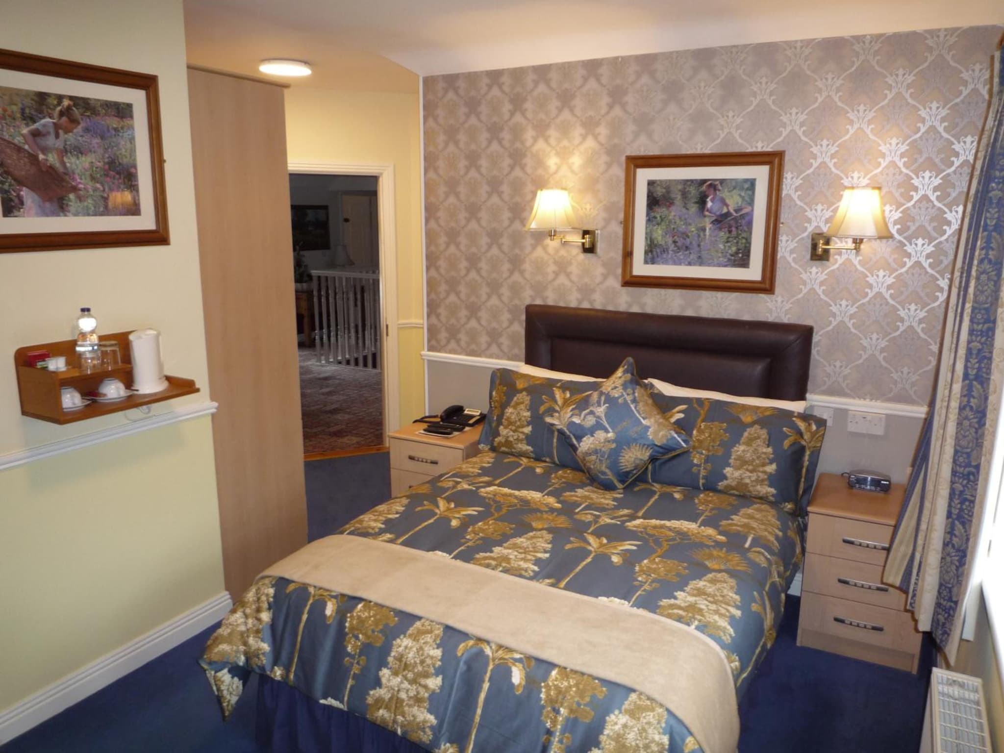 Avlon House Bed and Breakfast photo 4