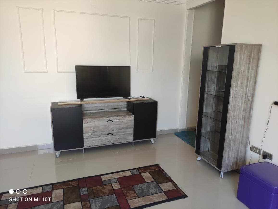 Full Flat cozy place terrific view photo 6