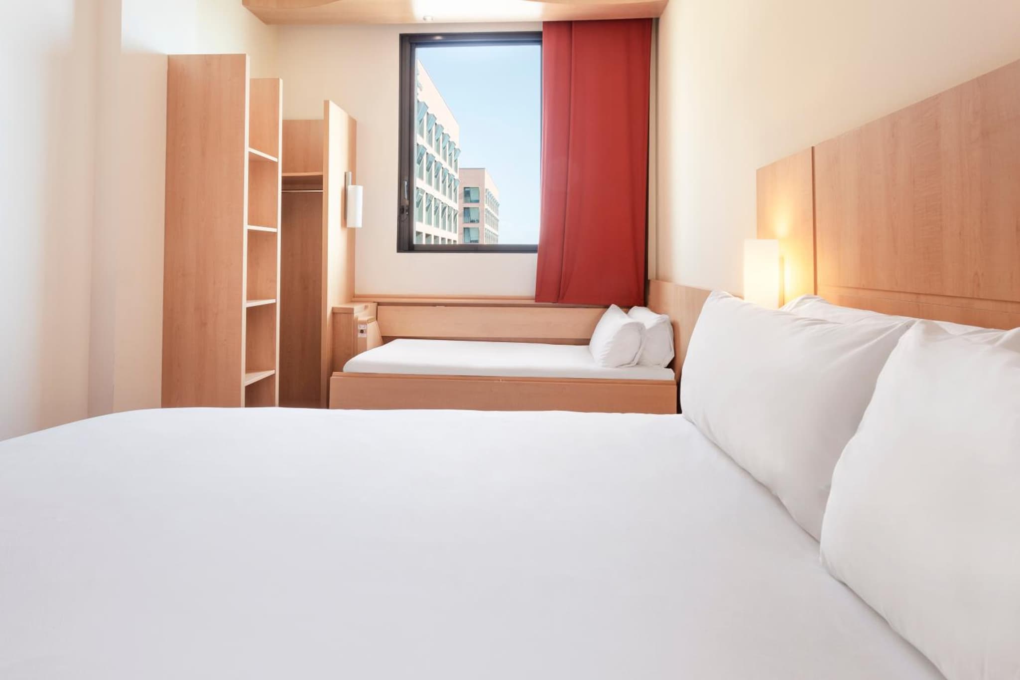 B&B HOTEL Barcelona Mataro photo 4
