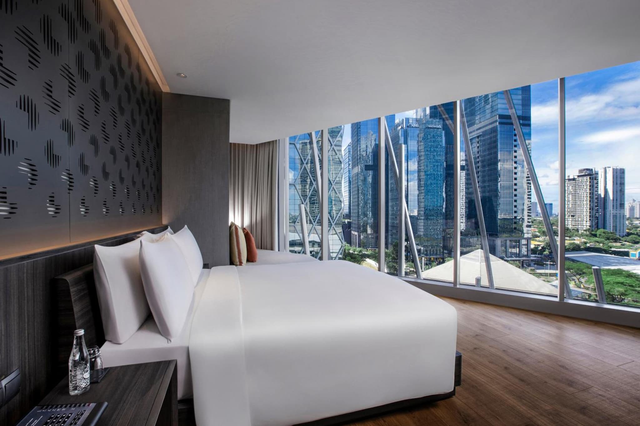 Discovery SCBD Jakarta photo 5