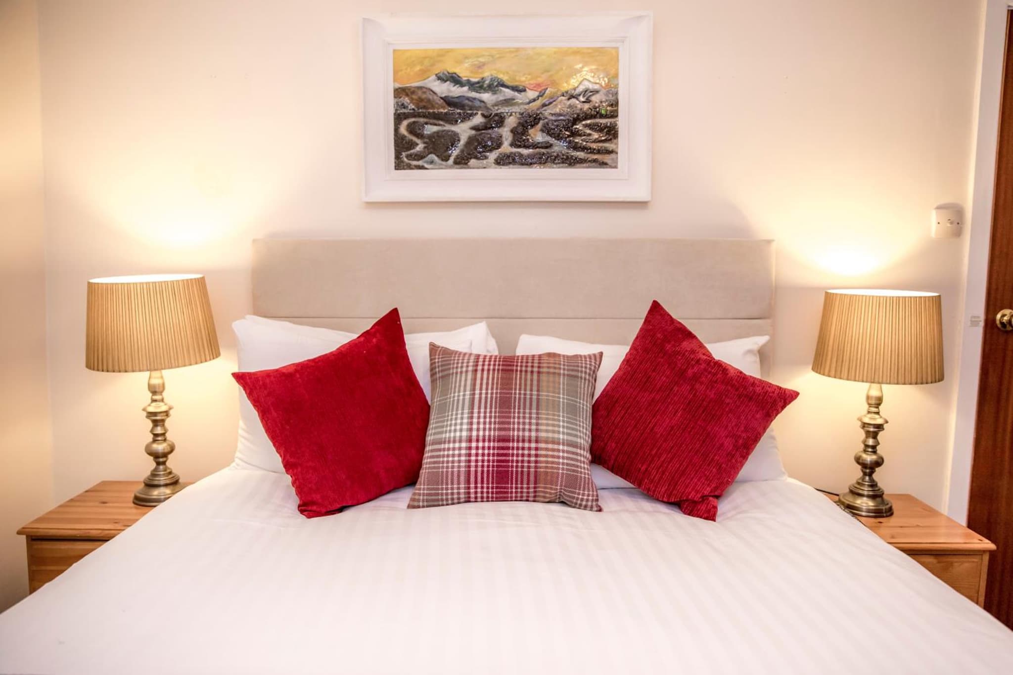 Royal Goat Hotel photo 2