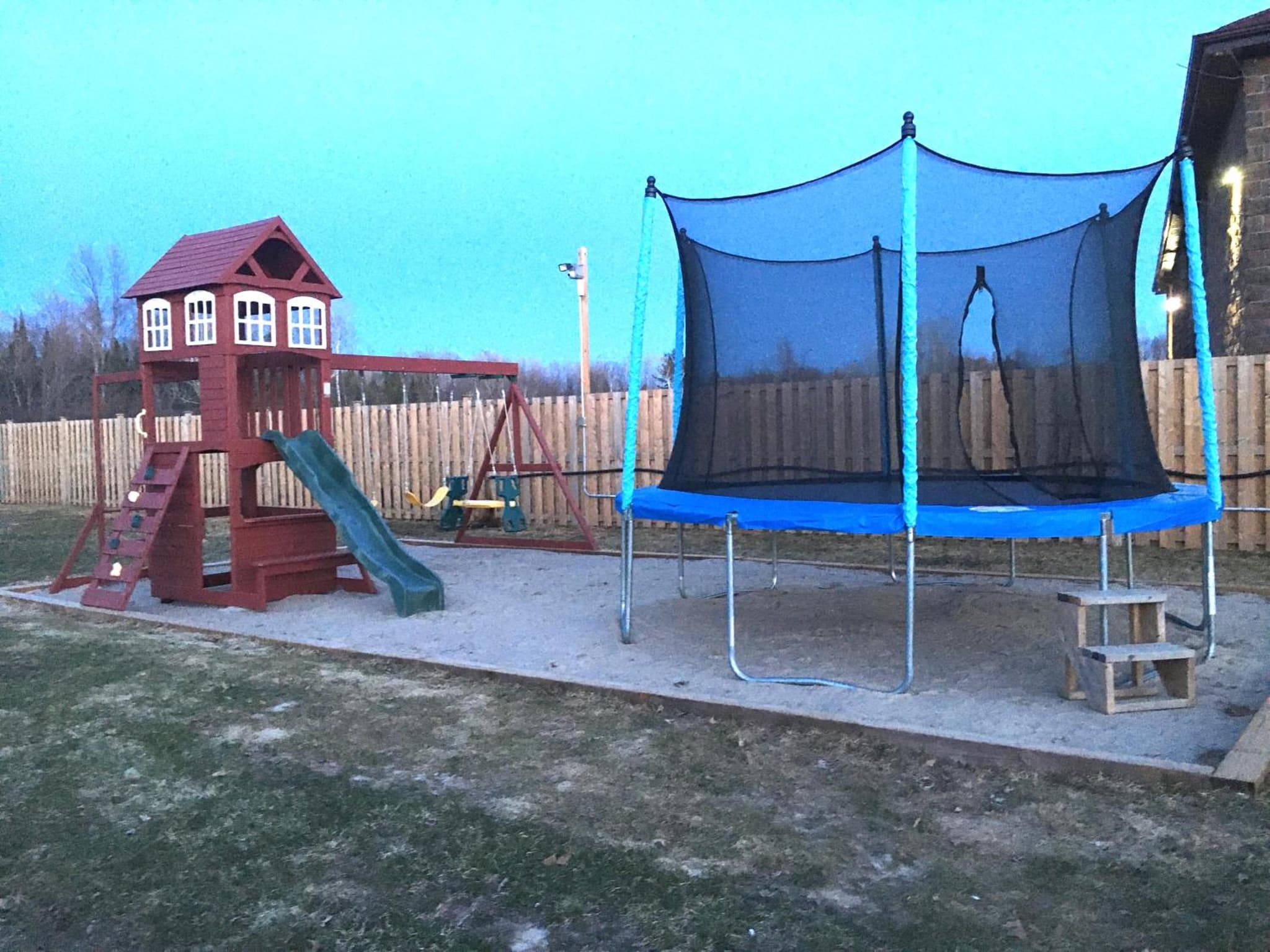 Lakeshore Suites photo 7