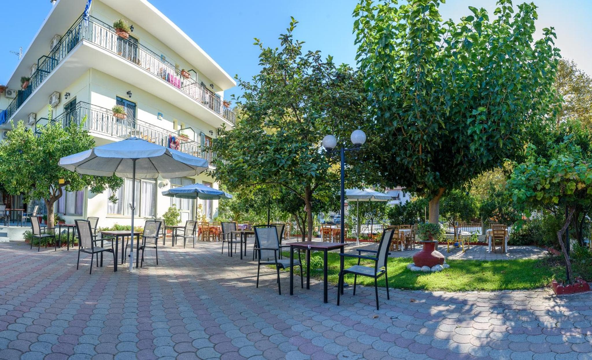 Des Roses Hotel photo 5