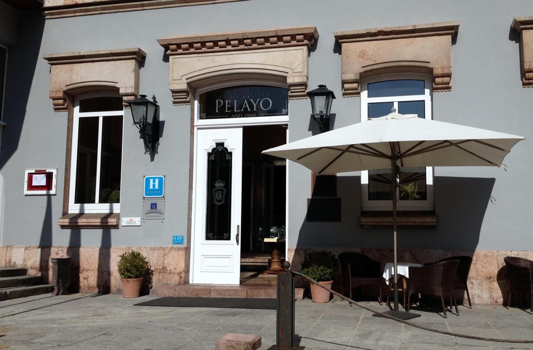 Gran Hotel Pelayo photo 9