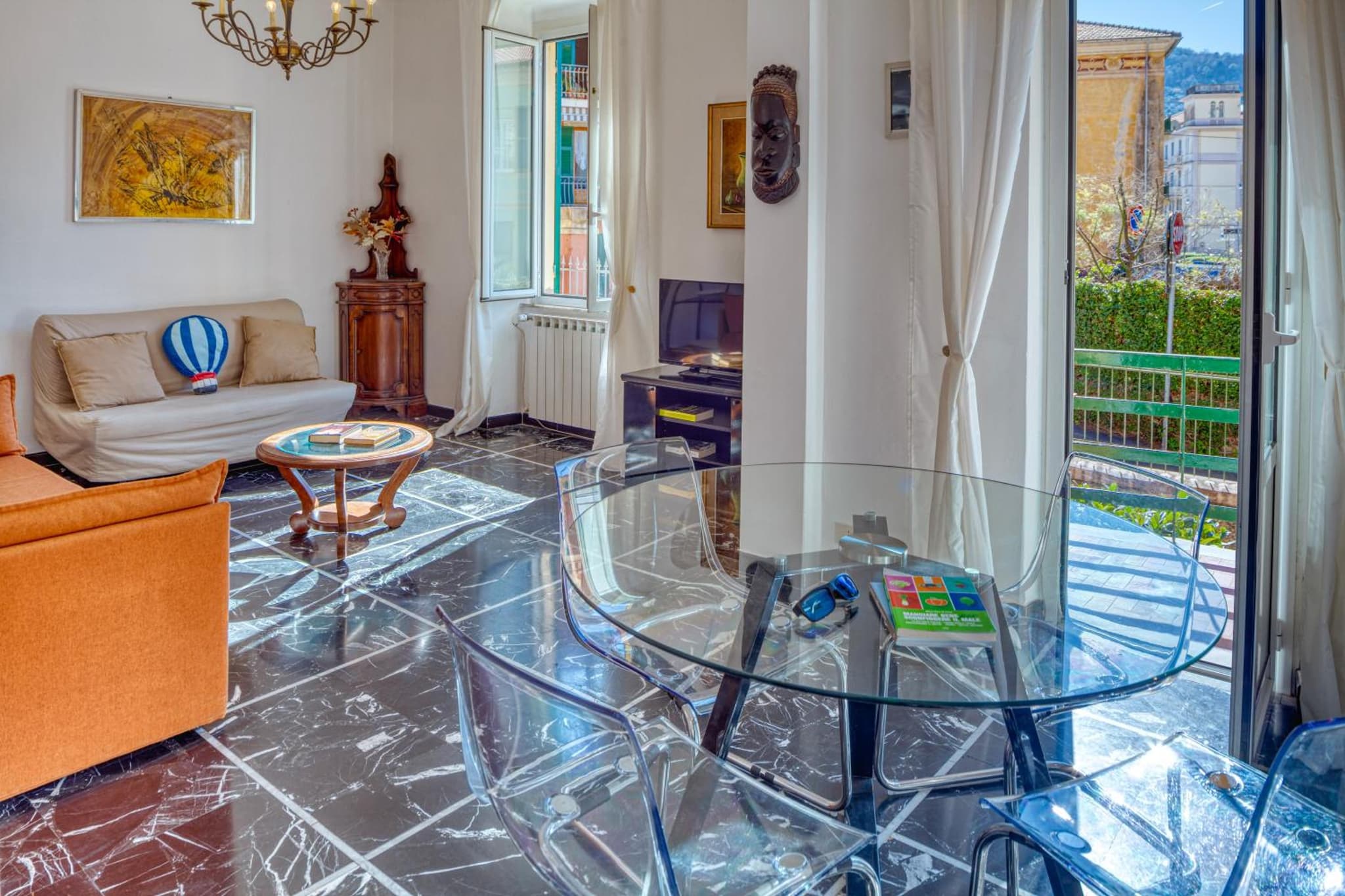 Oliva House