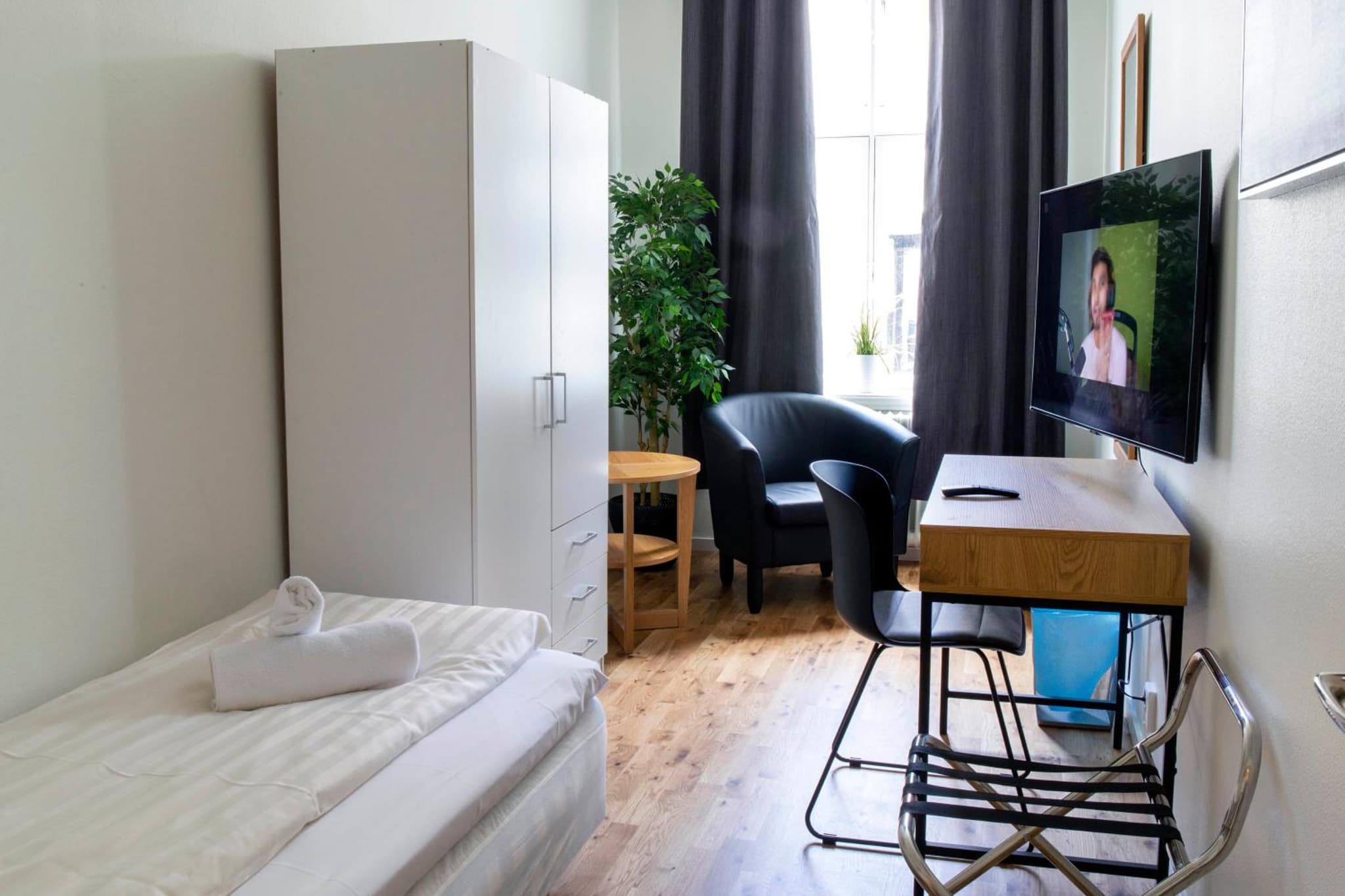 City HotelApartment photo 5