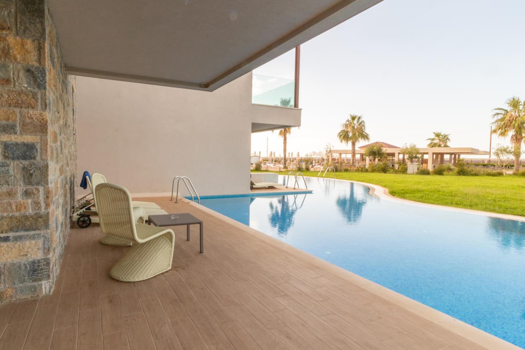 Almyros Beach Resort & Spa photo 2