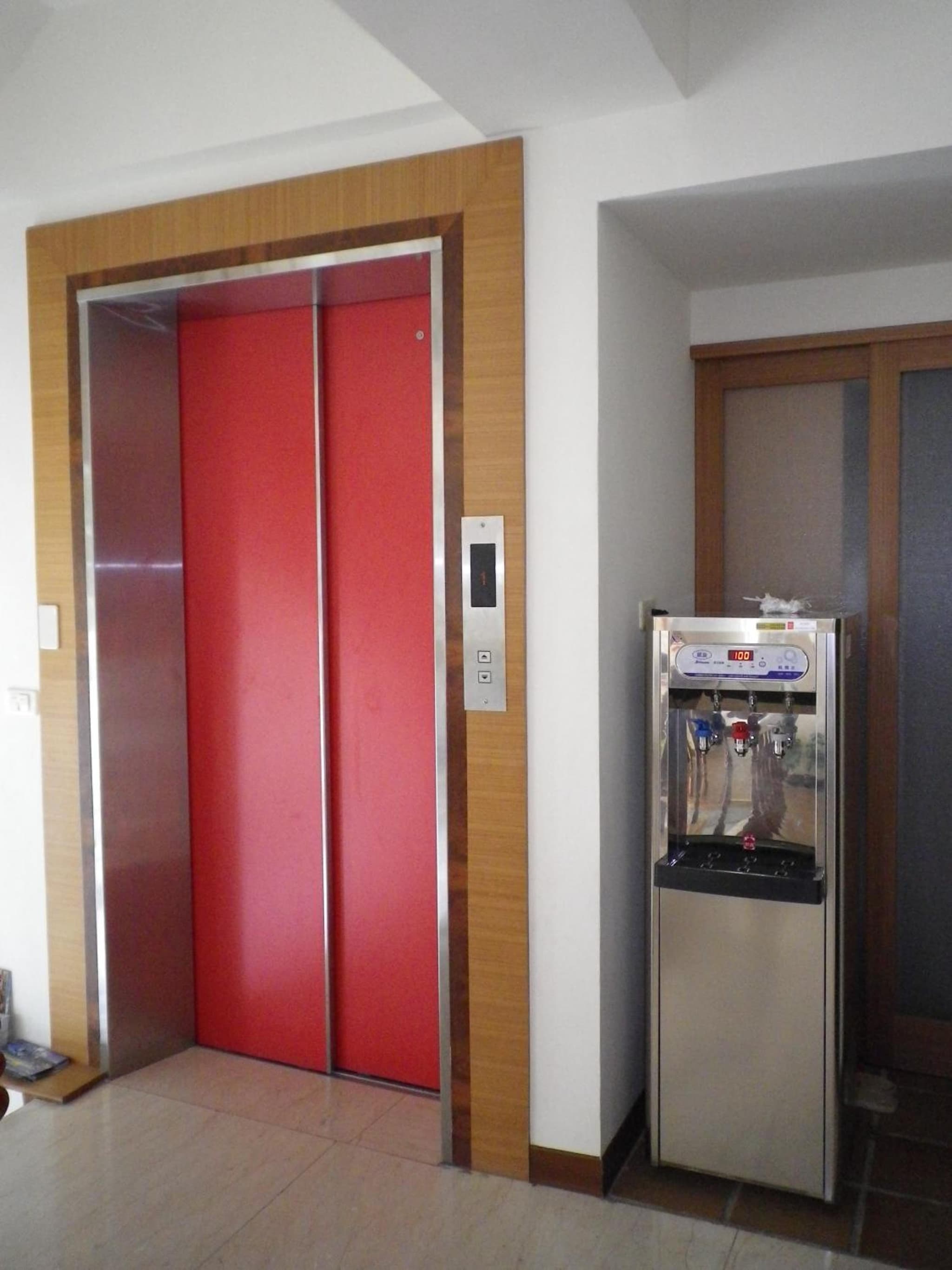 Mamalulu Hostel photo 9