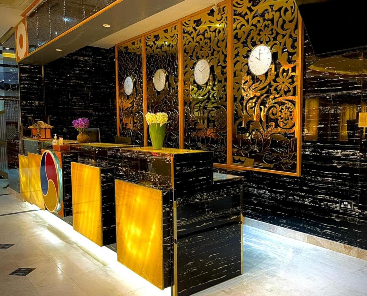 Asian Hotel photo 7