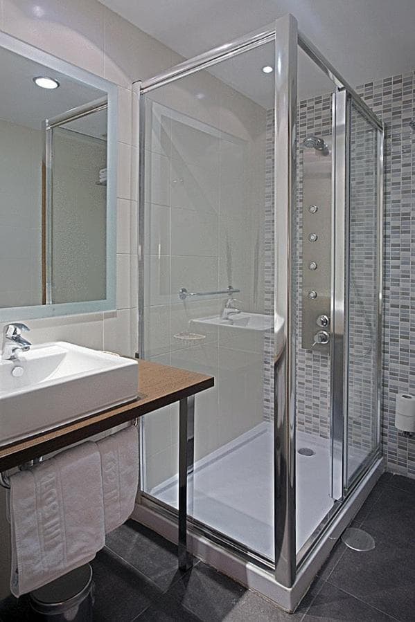 Hostal Carlos III photo 3
