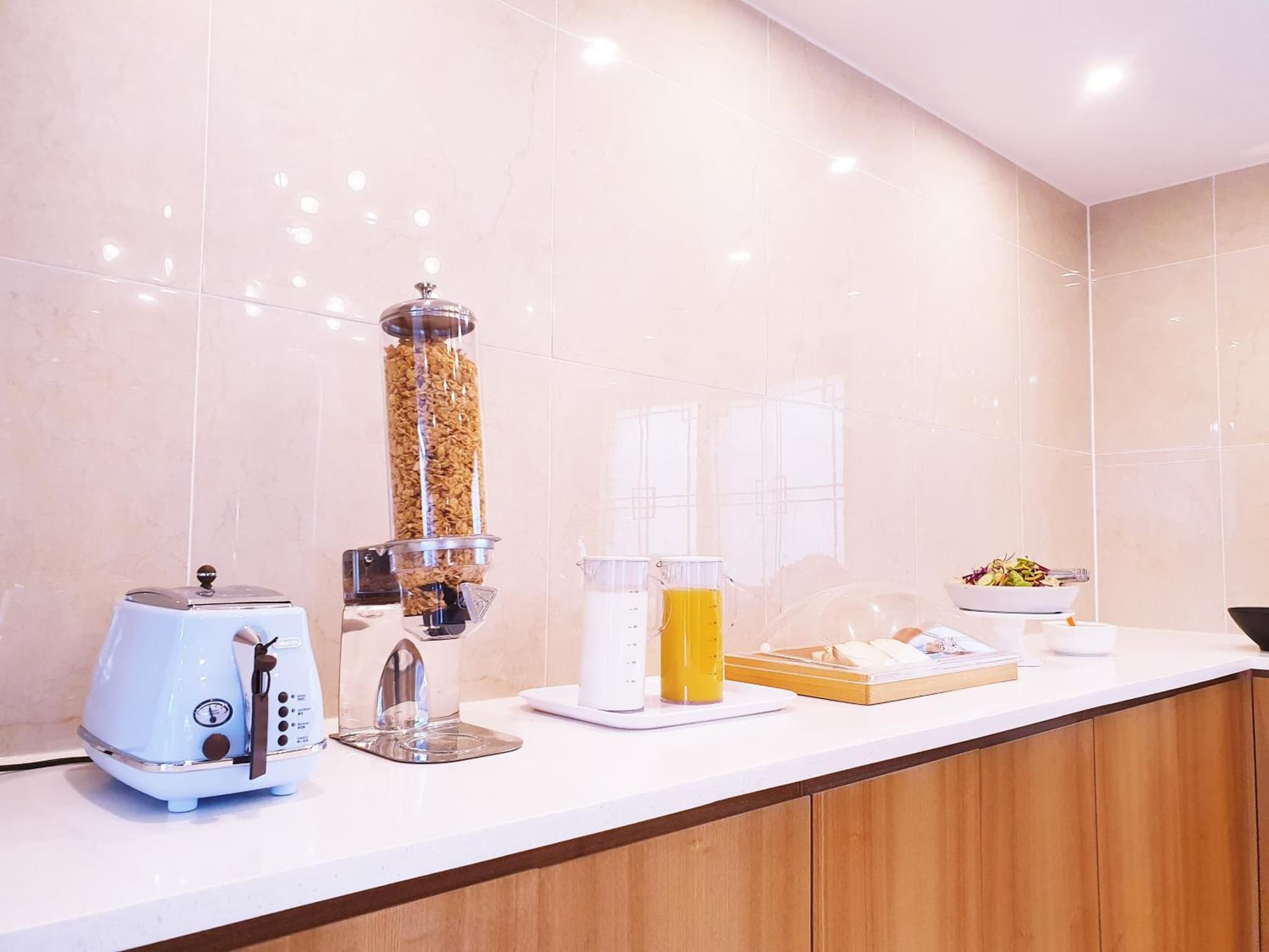 Uneed Hotel photo 5