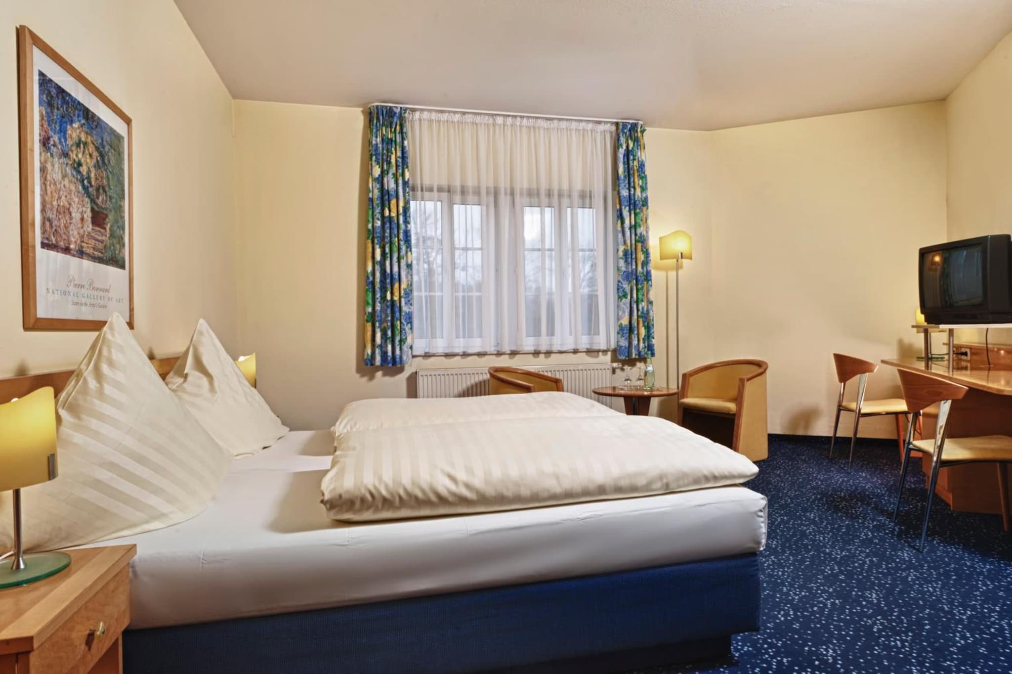 Hotel Schloss Schweinsburg photo 3