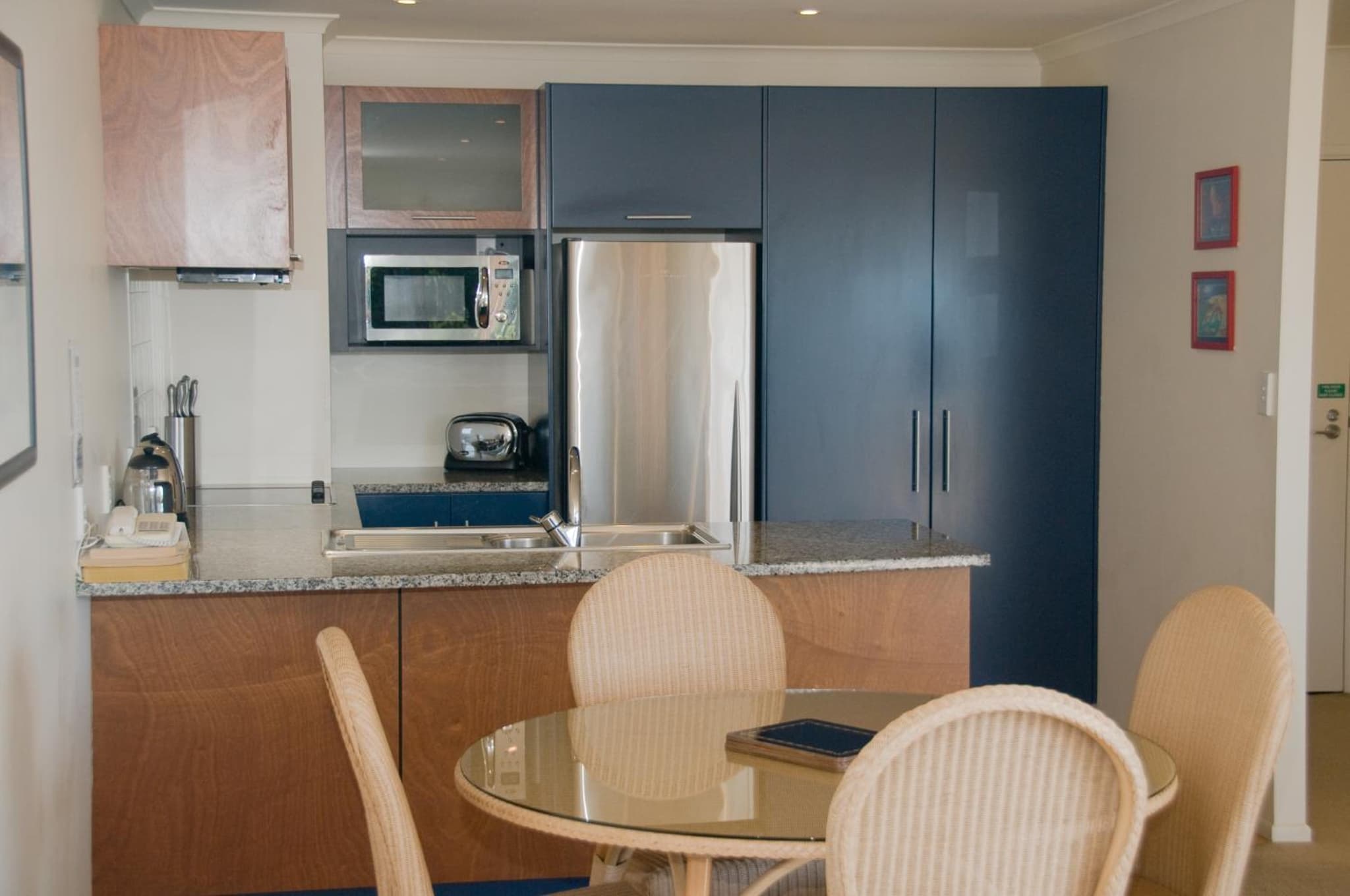 The Reef Beachfront Apartments photo 2