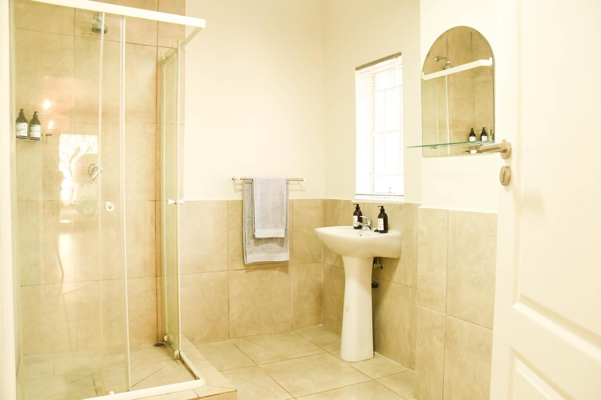 Linden Gap Guesthouse photo 7