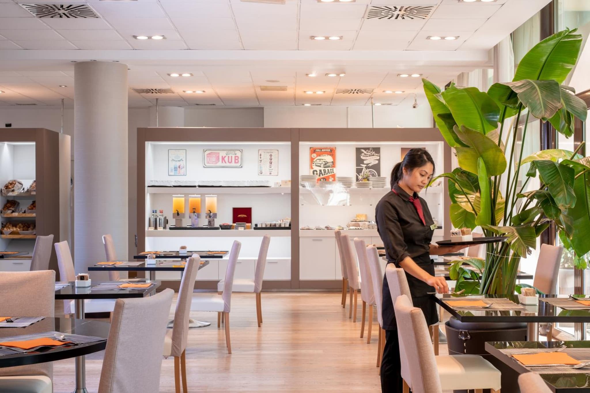 dining