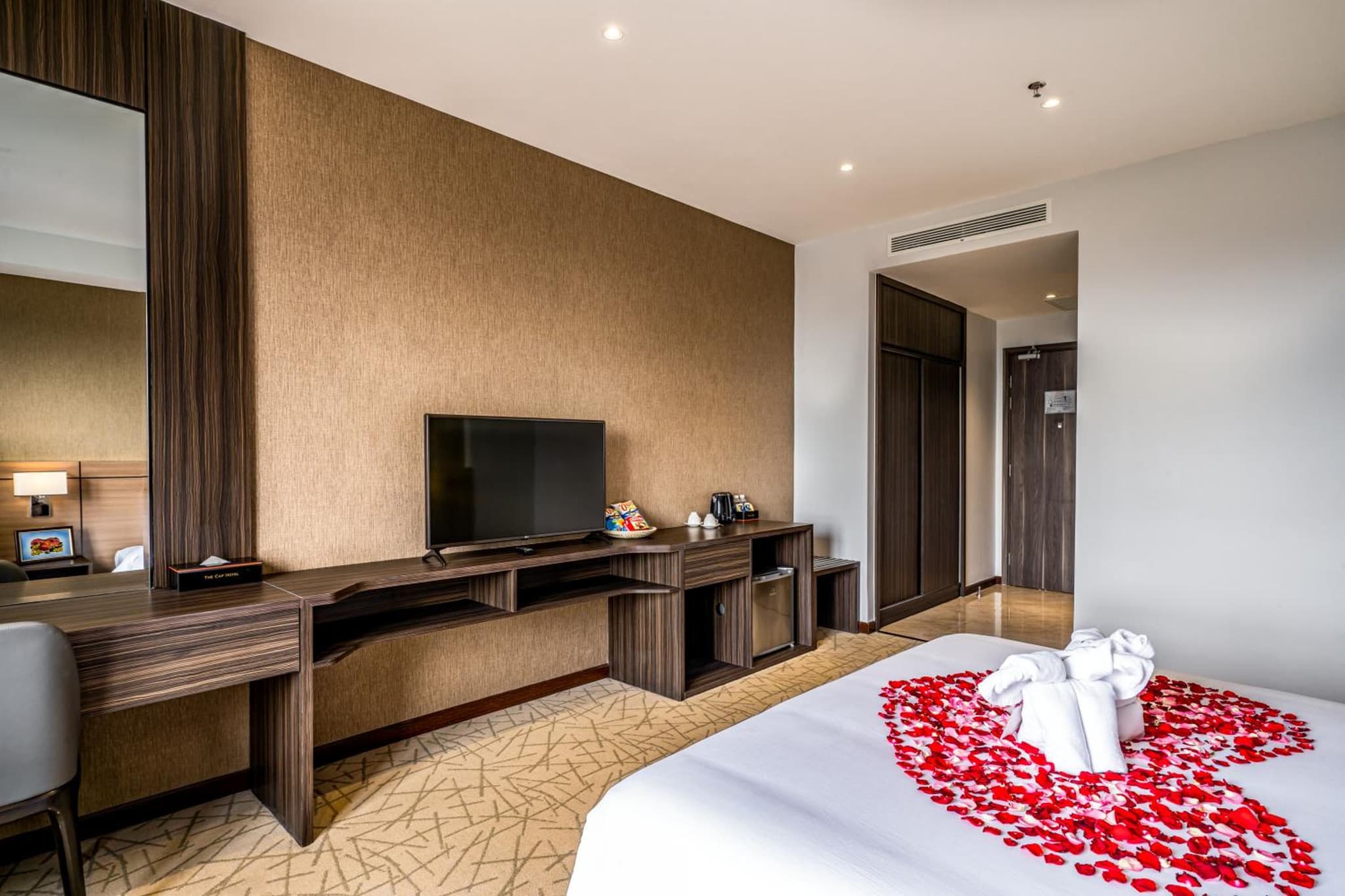 The Cap Hotel photo 2