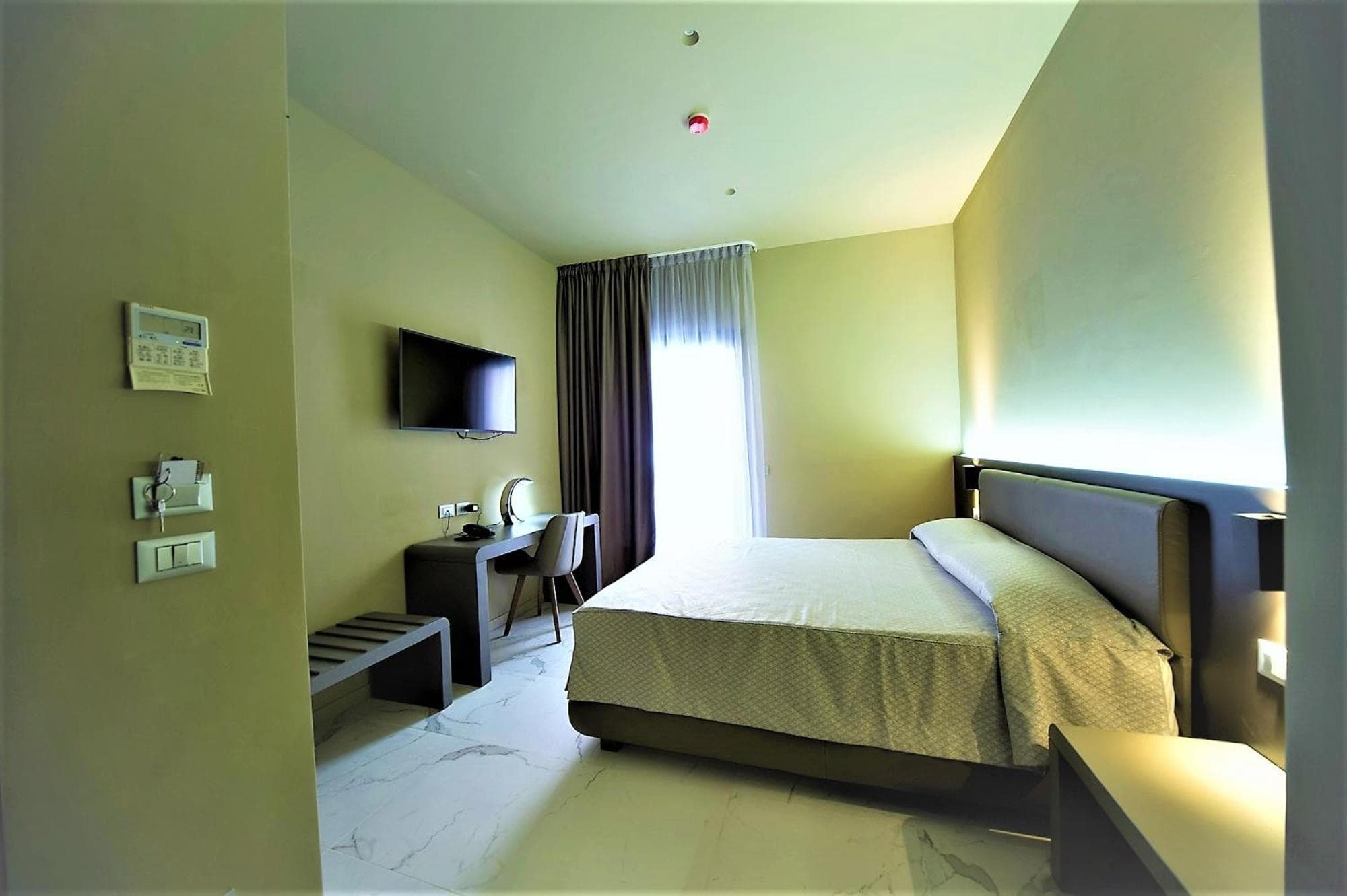 Hotel Aaron photo 6