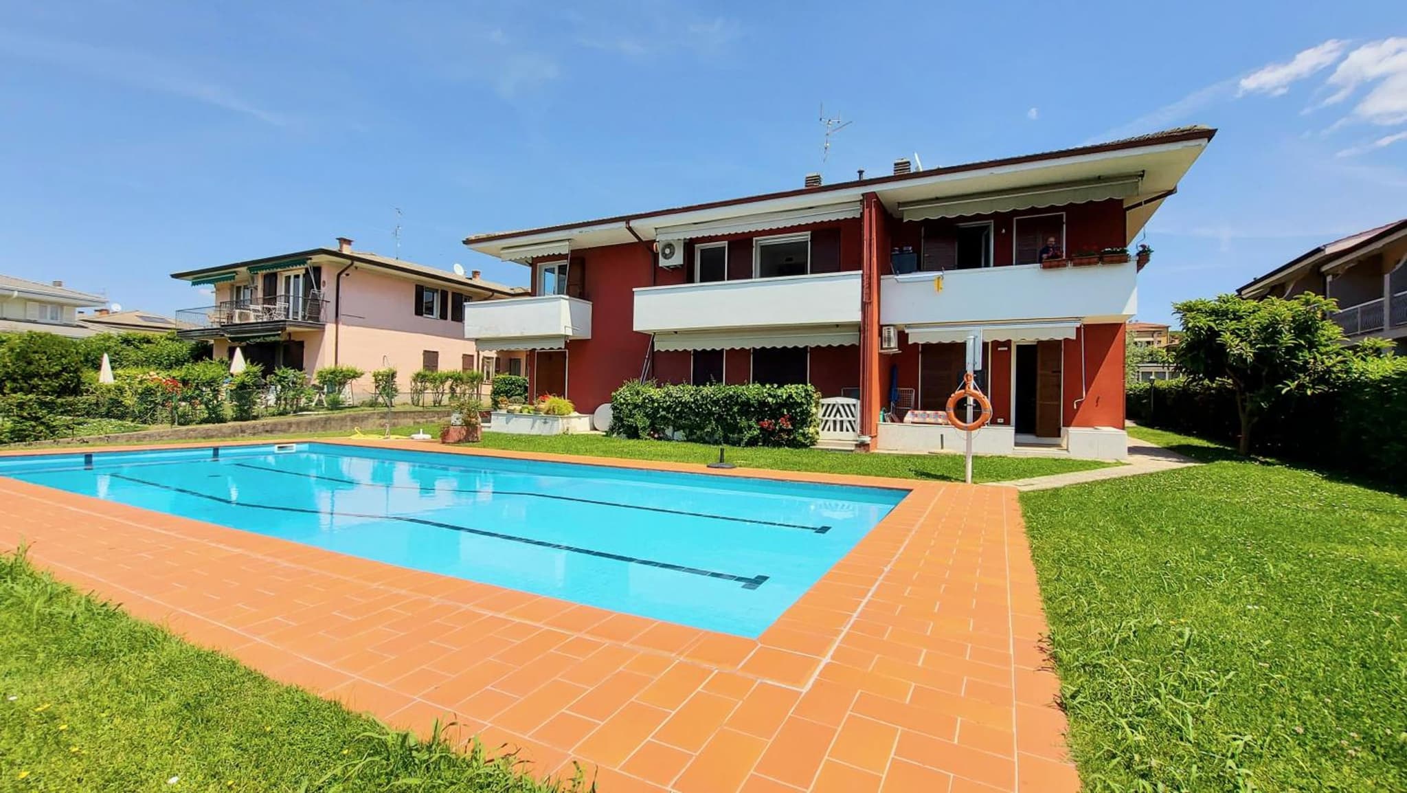 Narcisa POOL apartment - Lake View