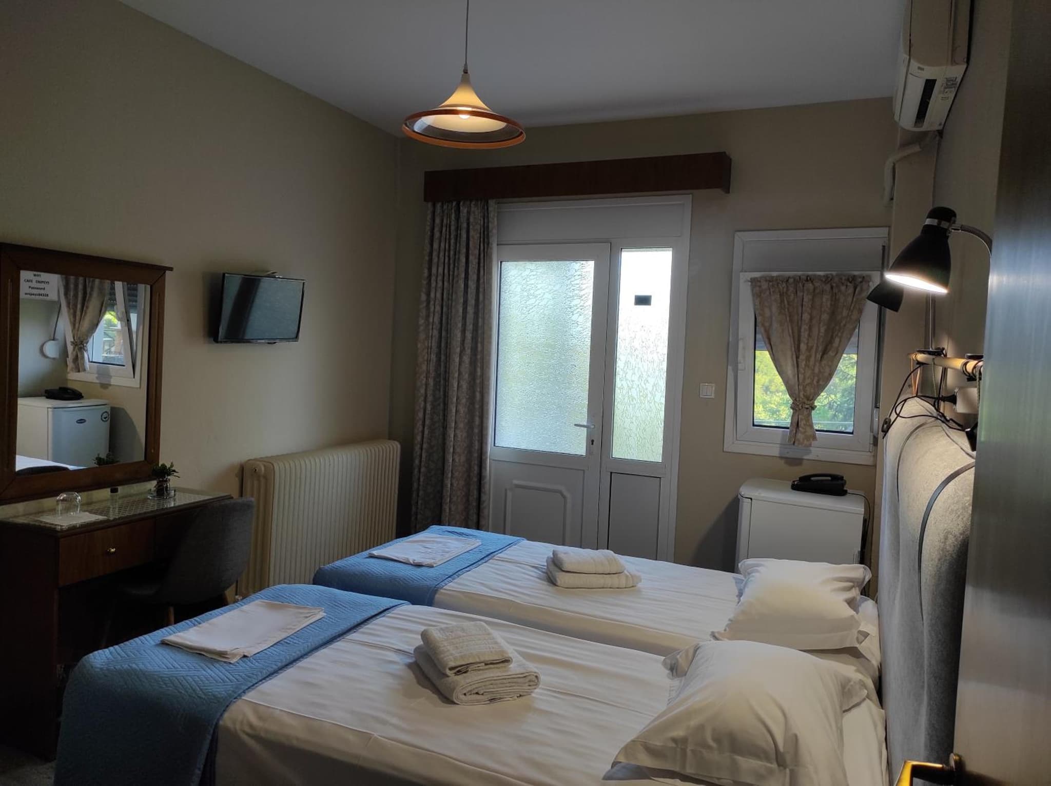 Ενοικιαζόμενα Δωμάτια Ενιπεύς- Rooms Enipeas photo 9